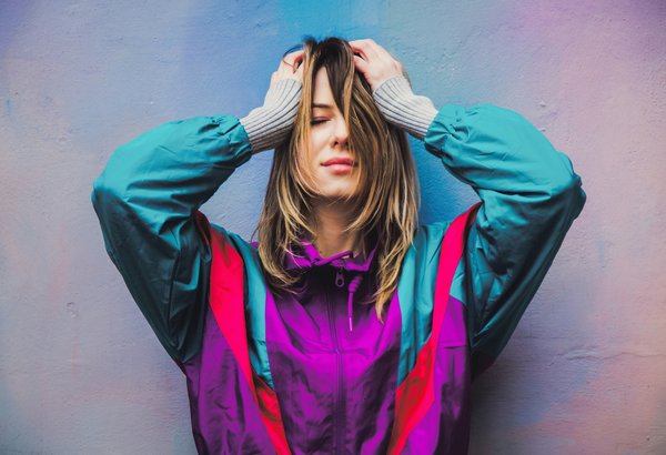 What's the Best Method for Styling a Leather Pencil Skirt for a Corporate Chic Look?